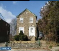 6142 North 8th Street, Unit C