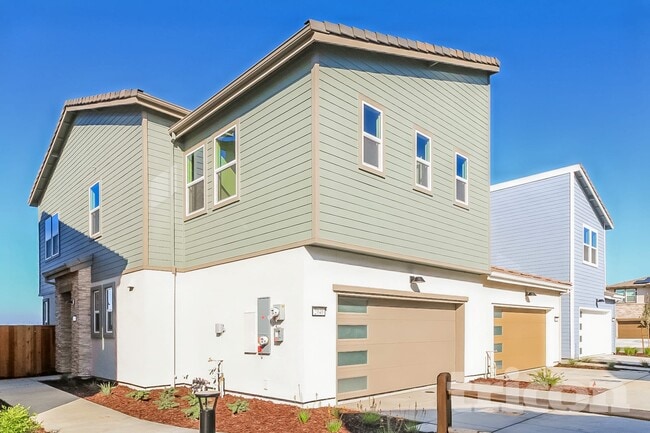 property at 2046 Delta Vw Ave