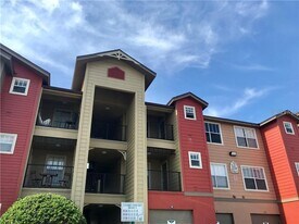 2218 Grand Cayman Ct in Kissimmee, FL - Building Photo