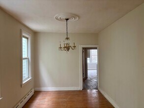 78 Sterling Ave in Jersey City, NJ - Building Photo - Building Photo