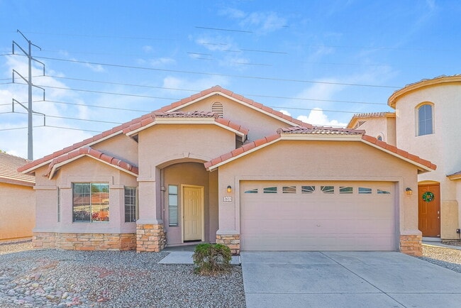 property at 3833 W Darrow St