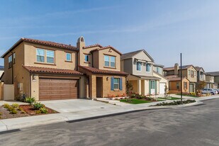 Gisler Residential in Huntington Beach, CA - Building Photo