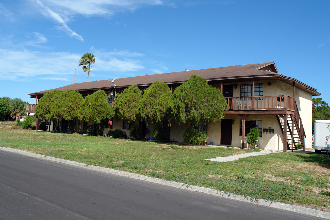 318 Arricola Ave in St. Augustine, FL - Building Photo