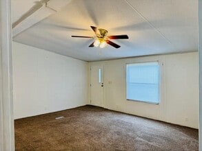 3670 Old Maco Rd NE in Leland, NC - Building Photo - Building Photo