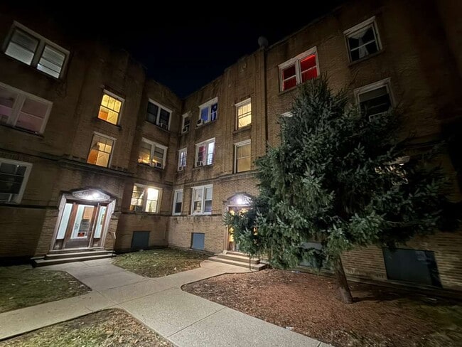1707 W Wallen Ave in Chicago, IL - Building Photo - Building Photo