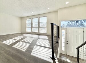 7935 S 930 E in Sandy, UT - Building Photo - Building Photo