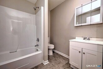 1145 Sherman Ave in Hamden, CT - Building Photo - Building Photo