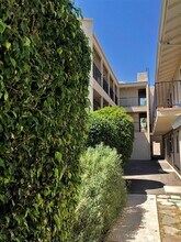 11051 Hesby St in Los Angeles, CA - Building Photo - Building Photo