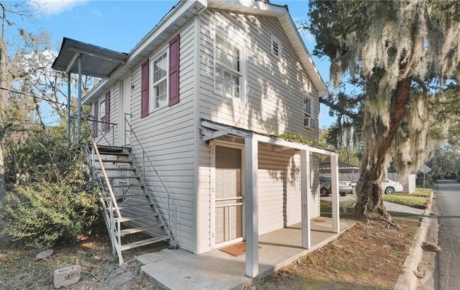 2101 Delesseps Ave, Unit B in Savannah, GA - Foto de edificio - Building Photo