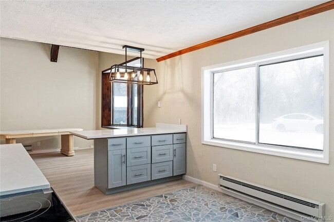 378 Broadway, Unit 5 in Ulster Park, NY - Building Photo - Building Photo