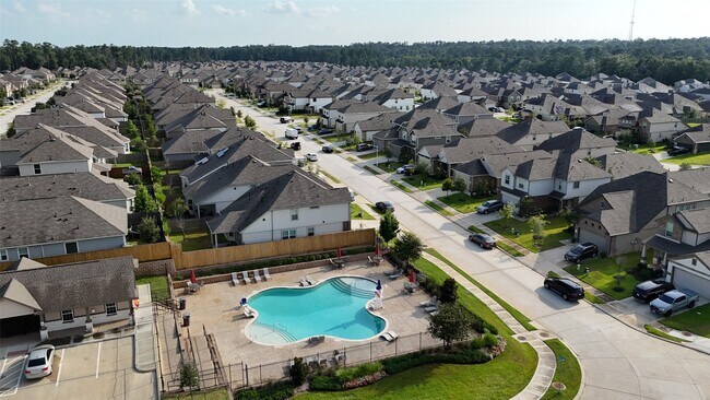 4459 Eveslage Ln in Conroe, TX - Building Photo - Building Photo