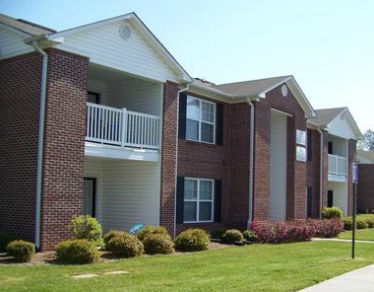 Bedford Place Apartments in Ringgold, GA - Building Photo