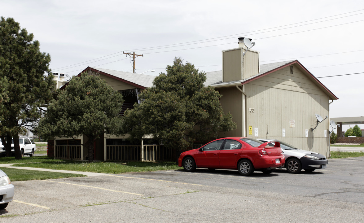 103 45th St in Loveland, CO - Building Photo