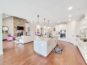 9420 Crysillas Dr in Madison, AL - Building Photo - Building Photo