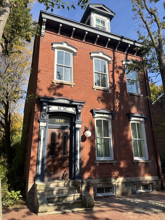 1416 Sheffield St, Unit #2, second floor in Pittsburgh, PA - Building Photo