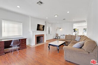 1133 S Swall Dr in Los Angeles, CA - Building Photo - Building Photo