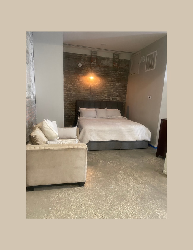 3404 Dauphine St, Unit A in New Orleans, LA - Building Photo - Building Photo