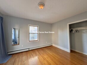 40 Plymouth St, Unit 2 in Cambridge, MA - Building Photo - Building Photo