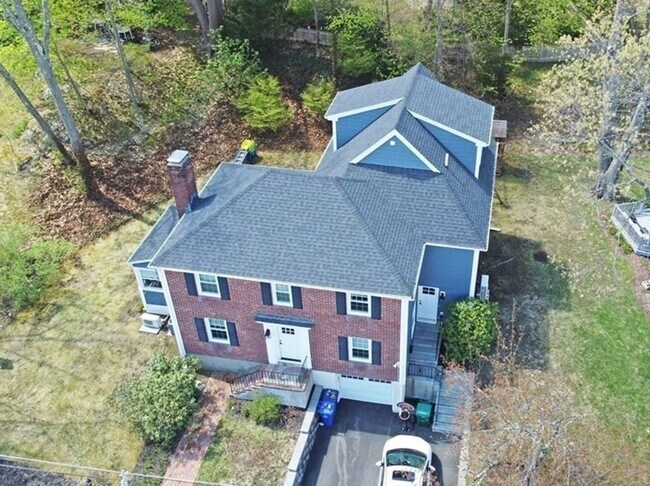 99 Westchester Rd in Newton, MA - Building Photo - Building Photo