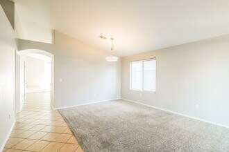 6737 W Greenland Ct in Tucson, AZ - Building Photo - Building Photo