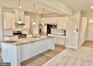 5303 Ivy Hill Dr in Fredericksburg, VA - Building Photo - Building Photo