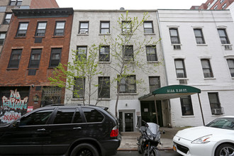 212 E 26th St in New York, NY - Building Photo - Building Photo