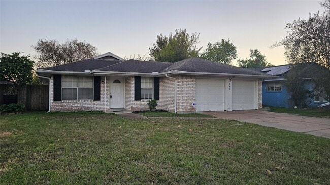 1543 Fashion Hill Dr in Houston, TX - Building Photo - Building Photo