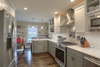 205 Mapleton Dr in Harrisburg, PA - Building Photo - Building Photo