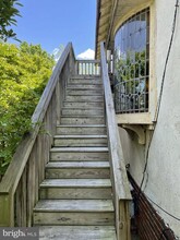 8 Montgomery Ave in Glenside, PA - Building Photo - Building Photo