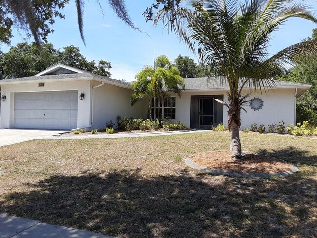 property at 5619 Colonial Oaks Blvd