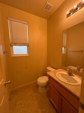 2857 Tourbrook Way in Sacramento, CA - Building Photo - Building Photo