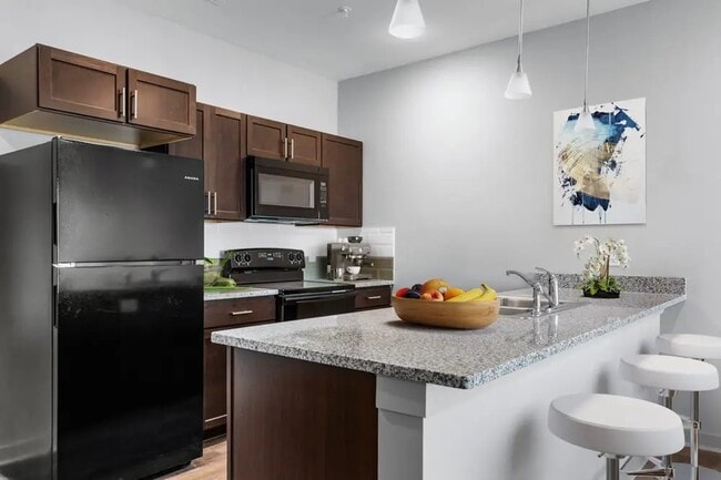 607 Lenore St in Nashville, TN - Building Photo - Building Photo