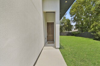 1250 Paul Quinn St in Houston, TX - Building Photo - Building Photo