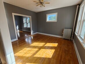 42 Groton St in Hartford, CT - Building Photo - Building Photo