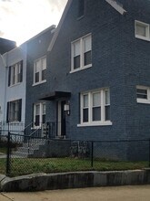 1107 Penn St NE, Unit apt 4 in Washington, DC - Foto de edificio - Building Photo