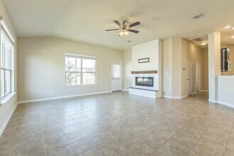 209 Pepper Mill Loop in Burnet, TX - Building Photo - Building Photo