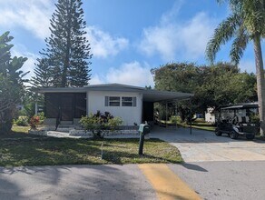 74 Lone Pine Ave in Dunedin, FL - Building Photo - Building Photo