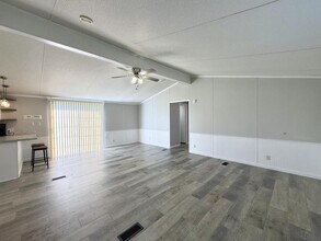 560 Jimmy Johnston Rd in Greeneville, TN - Building Photo - Building Photo