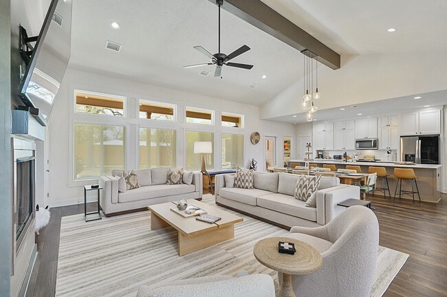 property at 401 W Brookside Dr