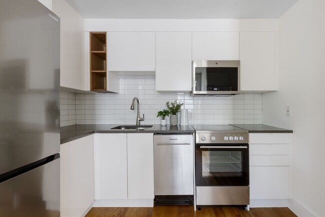 192 Appleton St, Unit 1