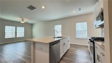 128 Cedar Ln in Dawsonville, GA - Building Photo - Building Photo