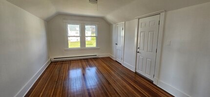 30 Francis st, Unit #3 in Ansonia, CT - Foto de edificio - Building Photo