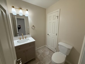 7914 Gleason Dr NW in Knoxville, TN - Building Photo - Building Photo