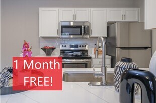 Saw Mill Village Apartments in Columbus, OH - Building Photo