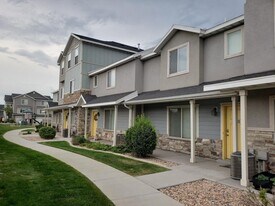 212 N 750 E St in Vineyard, UT - Building Photo