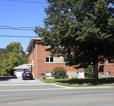 470 Horner Ave in Toronto, ON - Building Photo