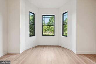 23 Logan Cir NW in Washington, DC - Building Photo - Building Photo