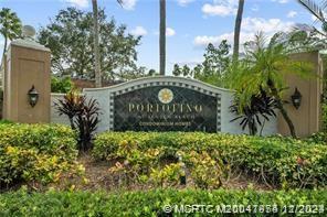 3647 NW Adriatic Ln in Jensen Beach, FL - Foto de edificio