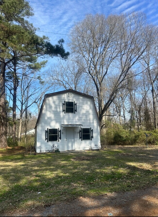 property at 8907 Via Ln