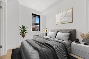 138 E 38th St in New York, NY - Building Photo